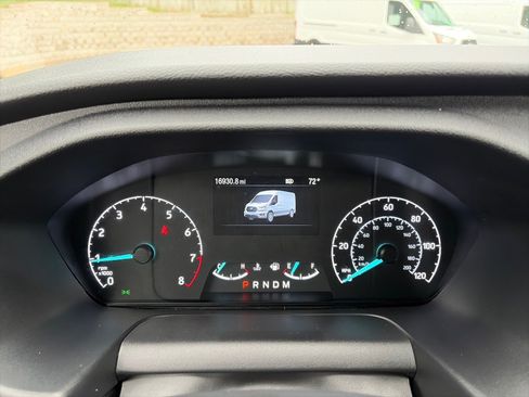 Used 2024 Ford Transit 250 Low Roof AWD w/ Exterior Upgrade Package image 16