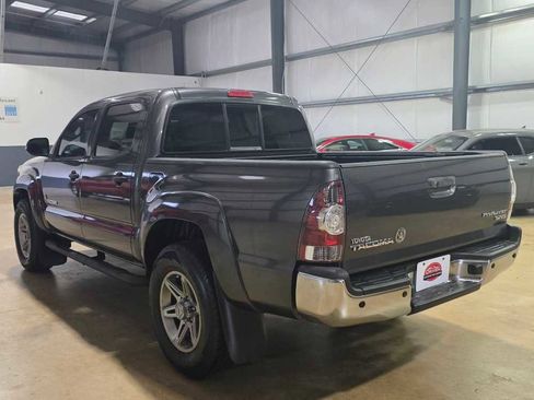 Used 2013 Toyota Tacoma PreRunner image 8