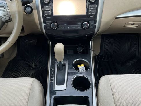 Used 2013 Nissan Altima 2.5 SV w/ 2.5SV Convenience Pkg FWD image 12