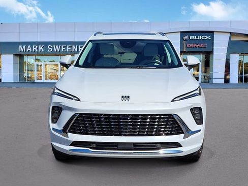 New 2026 Buick Envision Avenir image 2