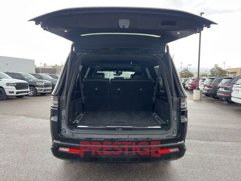 Used 2024 Jeep Grand Wagoneer L Series II w/ Quick Order Packagew 28T image 18