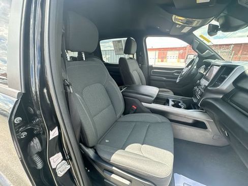 Used 2023 RAM 1500 Big Horn AWD/4WD image 24