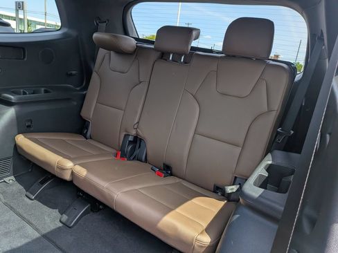 Used 2022 Kia Telluride SX w/ SX Prestige Package AWD/4WD image 36