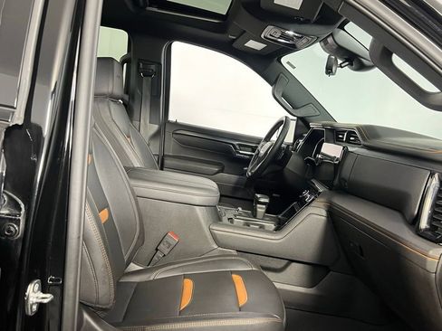 Used 2023 GMC Sierra 1500 AT4 w/ Technology Package image 29