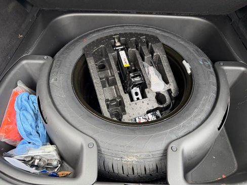 Used 2019 Jeep Grand Cherokee Limited w/ Luxury Group II image 40