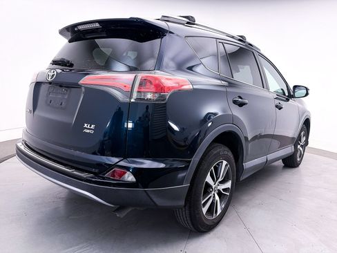 Used 2017 Toyota RAV4 XLE AWD/4WD image 13