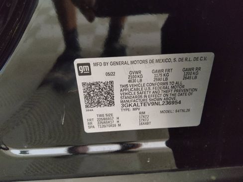 Used 2022 GMC Terrain SLE w/ LPO, Floor Liner Package AWD/4WD image 33