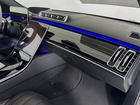 New 2026 Mercedes-Benz S 63 AMG S image 32