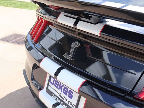 Used 2021 Ford Mustang Shelby GT500 w/ Technology Package RWD image 10