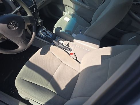 Used 2010 Toyota Corolla LE image 12