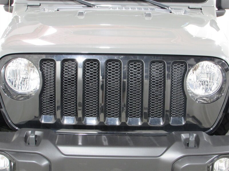 Used 2021 Jeep Wrangler Unlimited Sport AWD/4WD image 11