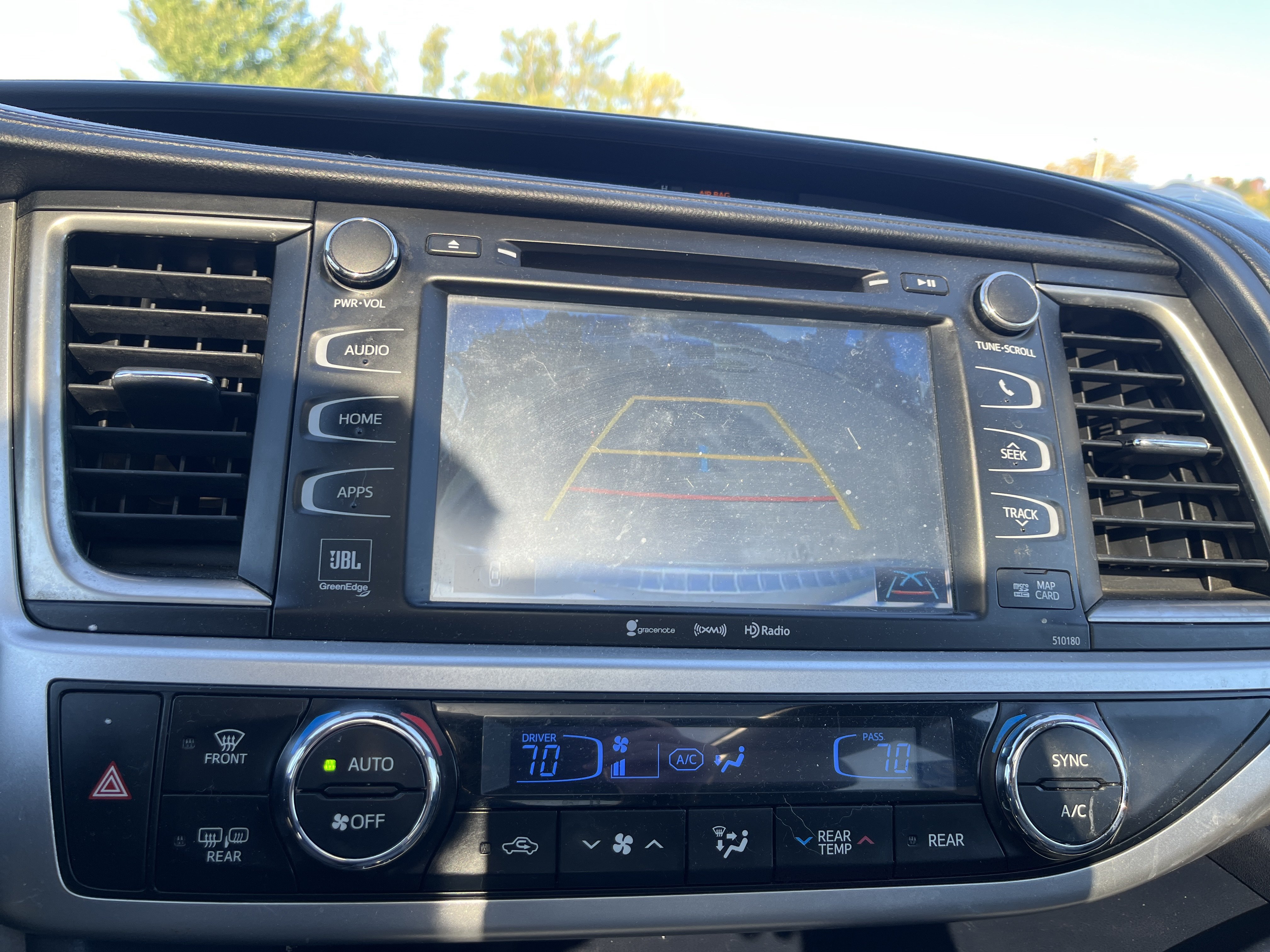 Used 2017 Toyota Highlander Limited Platinum AWD/4WD image 31