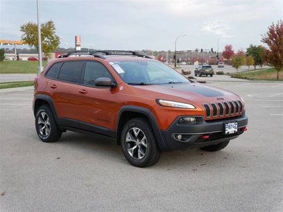 Used 2016 Jeep Cherokee Trailhawk w/ Comfort/Convenience Group
