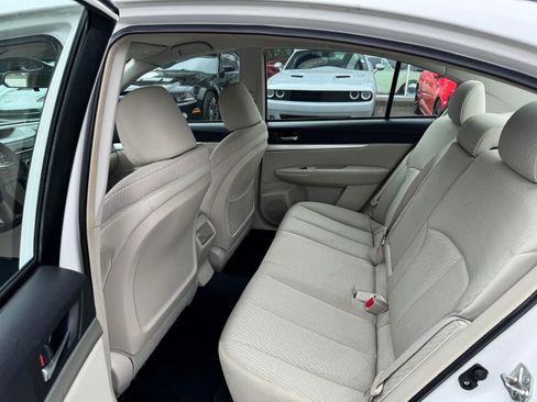 Used 2010 Subaru Legacy 2.5i AWD/4WD image 13