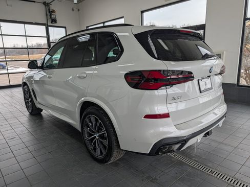 New 2026 BMW X5 xDrive40i w/ M Sport Package image 4