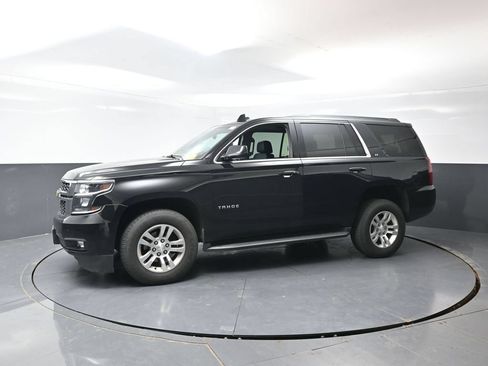 Used 2016 Chevrolet Tahoe LT w/ Luxury Package AWD/4WD image 9