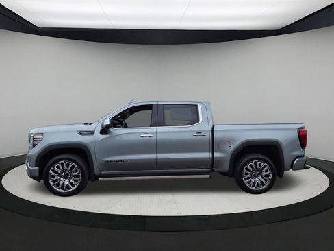 New 2026 GMC Sierra 1500 Denali Ultimate w/ LPO, Black Badging Package AWD/4WD image 2