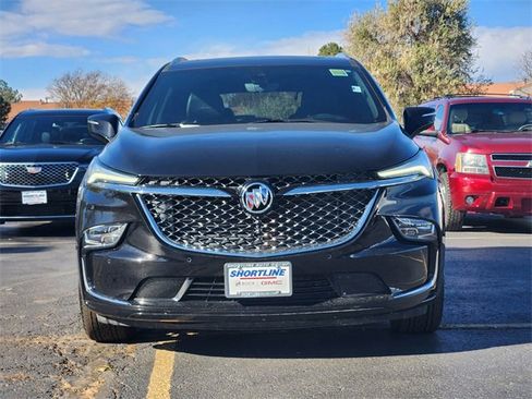Used 2023 Buick Enclave Avenir w/ Avenir Technology Package image 9