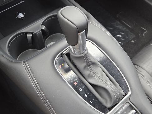 New 2027 Honda HR-V EX-L image 32