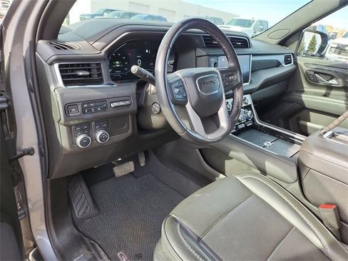 Certified 2022 GMC Yukon Denali image 10