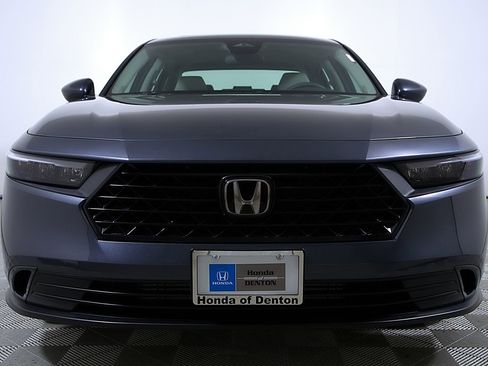 Used 2024 Honda Accord EX image 5