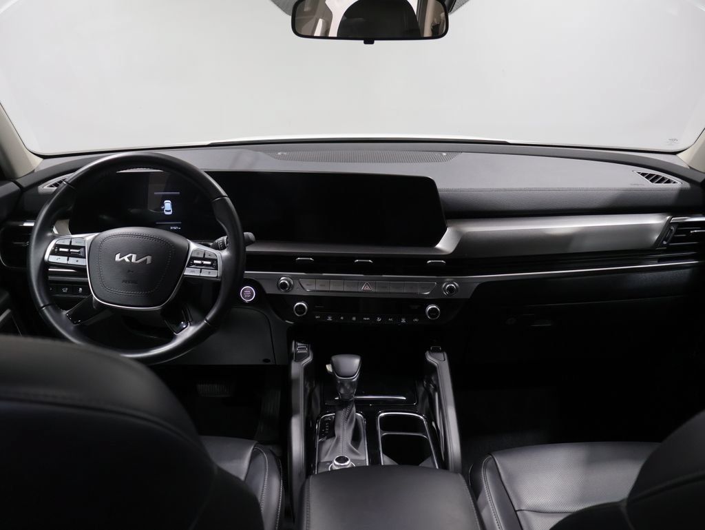 Used 2025 Kia Telluride S AWD/4WD image 17