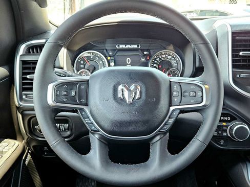 Used 2025 RAM 1500 Big Horn AWD/4WD image 22