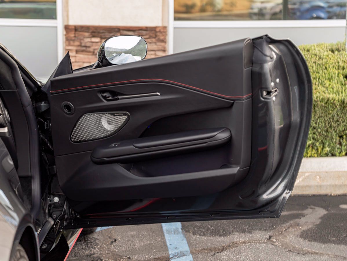 Used 2026 Aston Martin V8 Vantage S RWD image 26