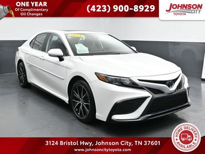 Used 2024 Toyota Camry SE