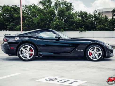Used 2008 Dodge Viper SRT-10 w/ Protection Group RWD image 10