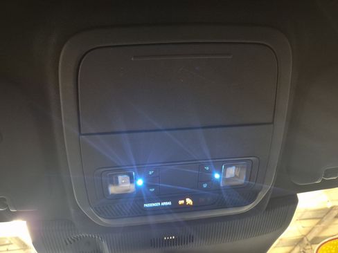 Used 2025 Ford Explorer ST-Line image 41