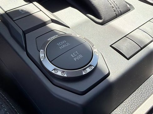 New 2026 Toyota Tacoma SR5 RWD image 25