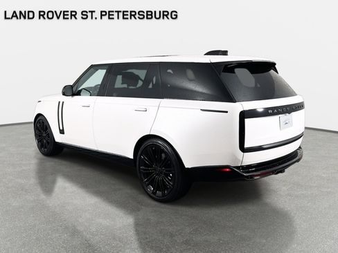 New 2026 Land Rover Range Rover Long Wheelbase SE AWD/4WD image 7