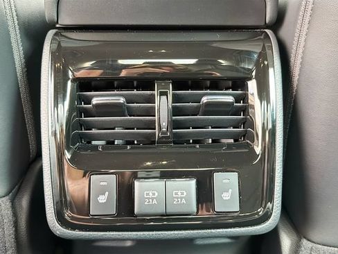 Used 2020 Toyota Avalon Touring w/ Advanced Safety Package FWD image 25