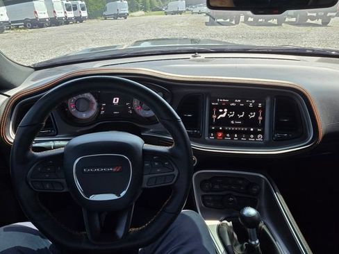 Used 2022 Dodge Challenger R/T Scat Pack RWD image 15