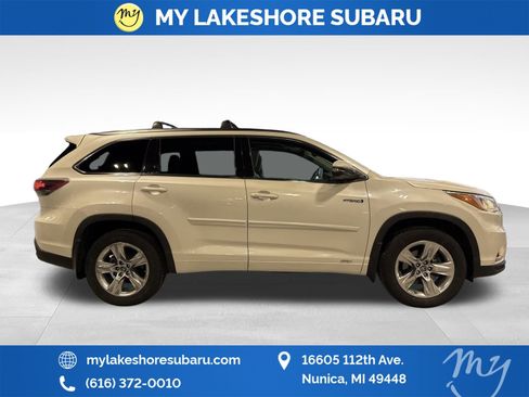 Used 2016 Toyota Highlander Limited Platinum image 8