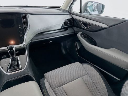 Used 2020 Subaru Outback Premium image 29