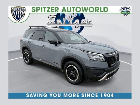 Used 2023 Nissan Pathfinder Rock Creek image 1