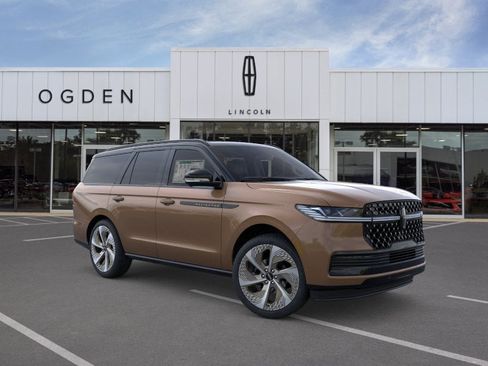 New 2026 Lincoln Navigator Black Label AWD/4WD image 7