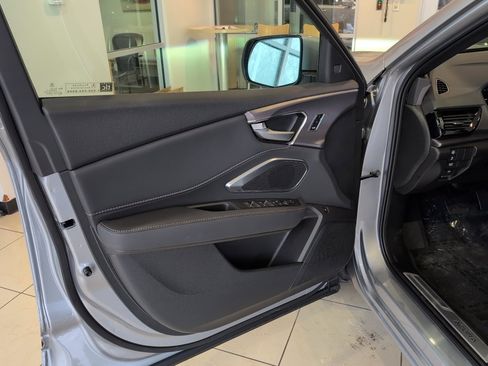 New 2026 Acura RDX SH-AWD image 8