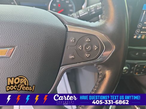 Used 2020 Chevrolet Traverse LT w/ Driver Confidence II Package FWD image 17