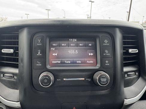 Used 2021 RAM 1500 Big Horn image 13