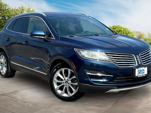 Used 2016 Lincoln MKC Select w/ Select Plus Package FWD image 11