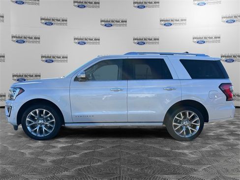 Used 2019 Ford Expedition Platinum image 2
