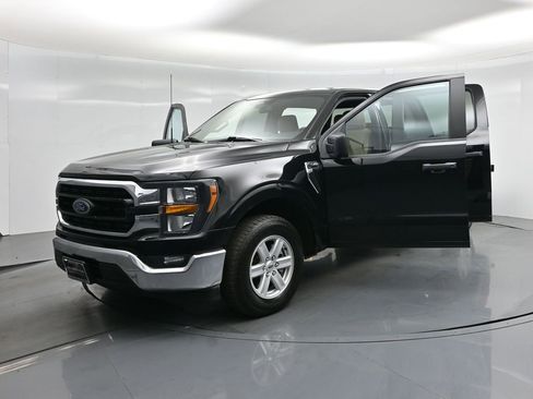 Used 2023 Ford F150 XLT image 26