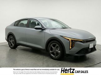 Used 2025 Kia K4 LXS video 1