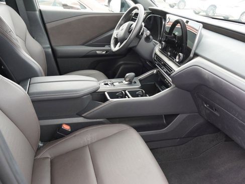 Used 2025 Lexus TX 350 AWD w/ Technology Package image 8