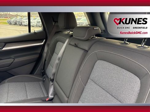 New 2026 GMC Terrain Elevation w/ LPO, Floor Liner Package image 35