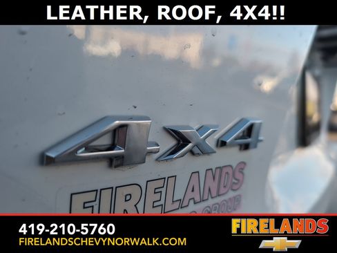 Used 2022 Jeep Cherokee Limited w/ Elite Package image 12