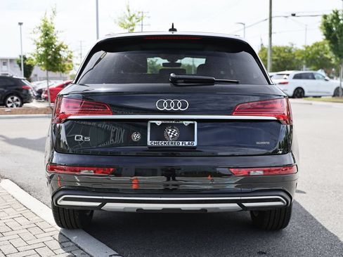 Used 2023 Audi Q5 2.0T Premium w/ Convenience Package AWD/4WD image 10